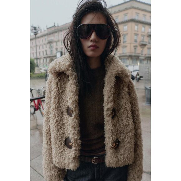 ZARA FAUX FUR JACKET WITH FIREMAN CLASPS - Picture 3 of 9